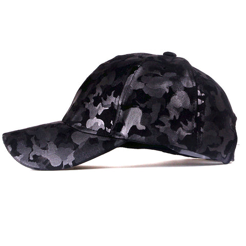 Camouflage baseball cap